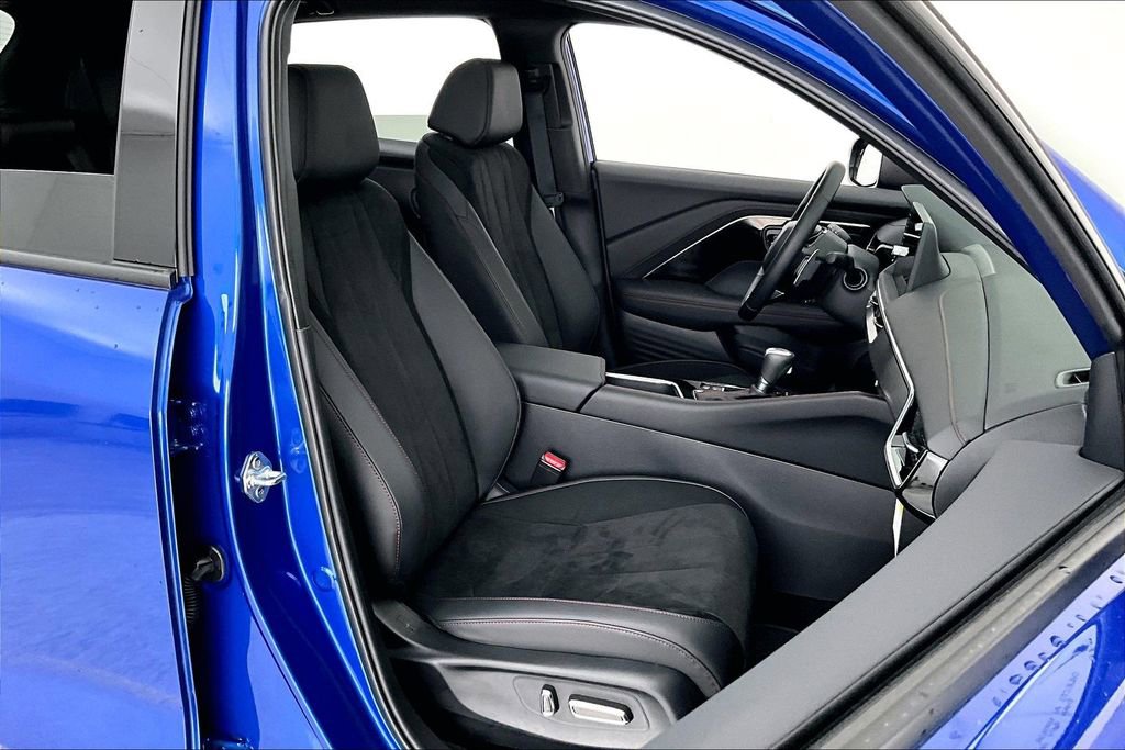 Certified 2025 Acura ADX A-Spec image 10