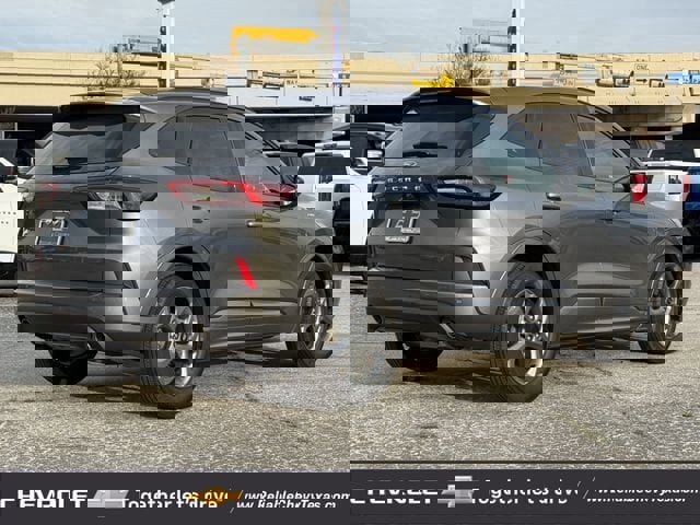 Used 2023 Ford Escape ST-Line w/ Tech Pack #1 image 6
