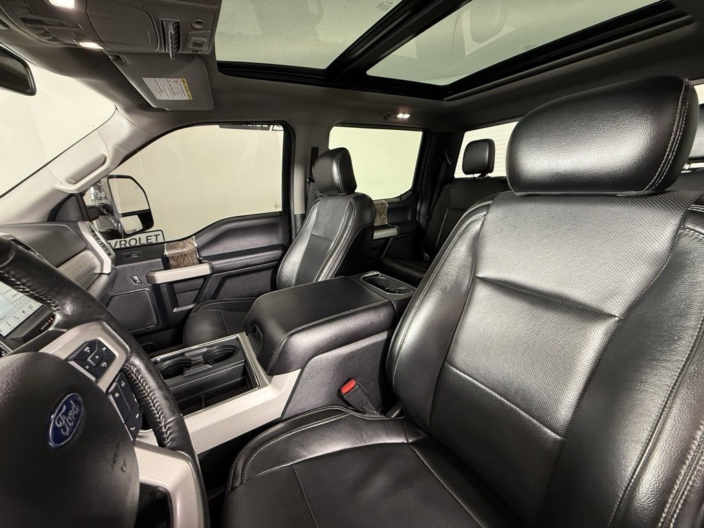 Used 2017 Ford F450 Lariat w/ Lariat Ultimate Package image 32