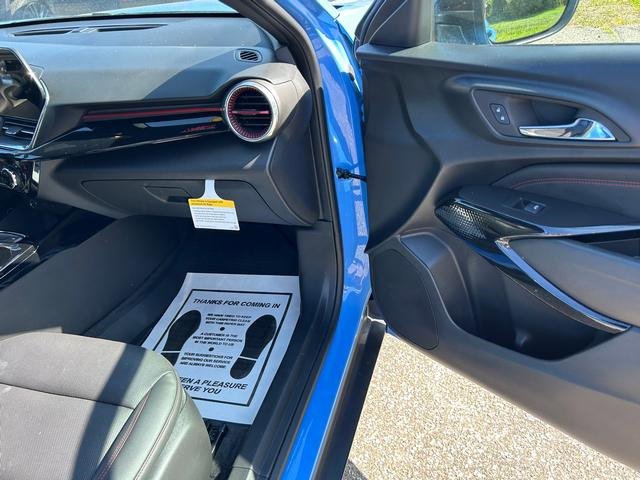 Used 2024 Chevrolet Trax RS w/ Driver Confidence Package image 29