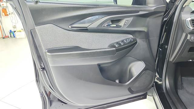 Used 2023 Chevrolet TrailBlazer LT w/ Convenience Package FWD image 20