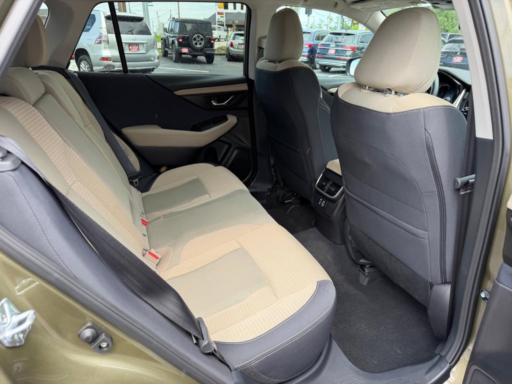 Used 2023 Subaru Outback Premium AWD/4WD image 23