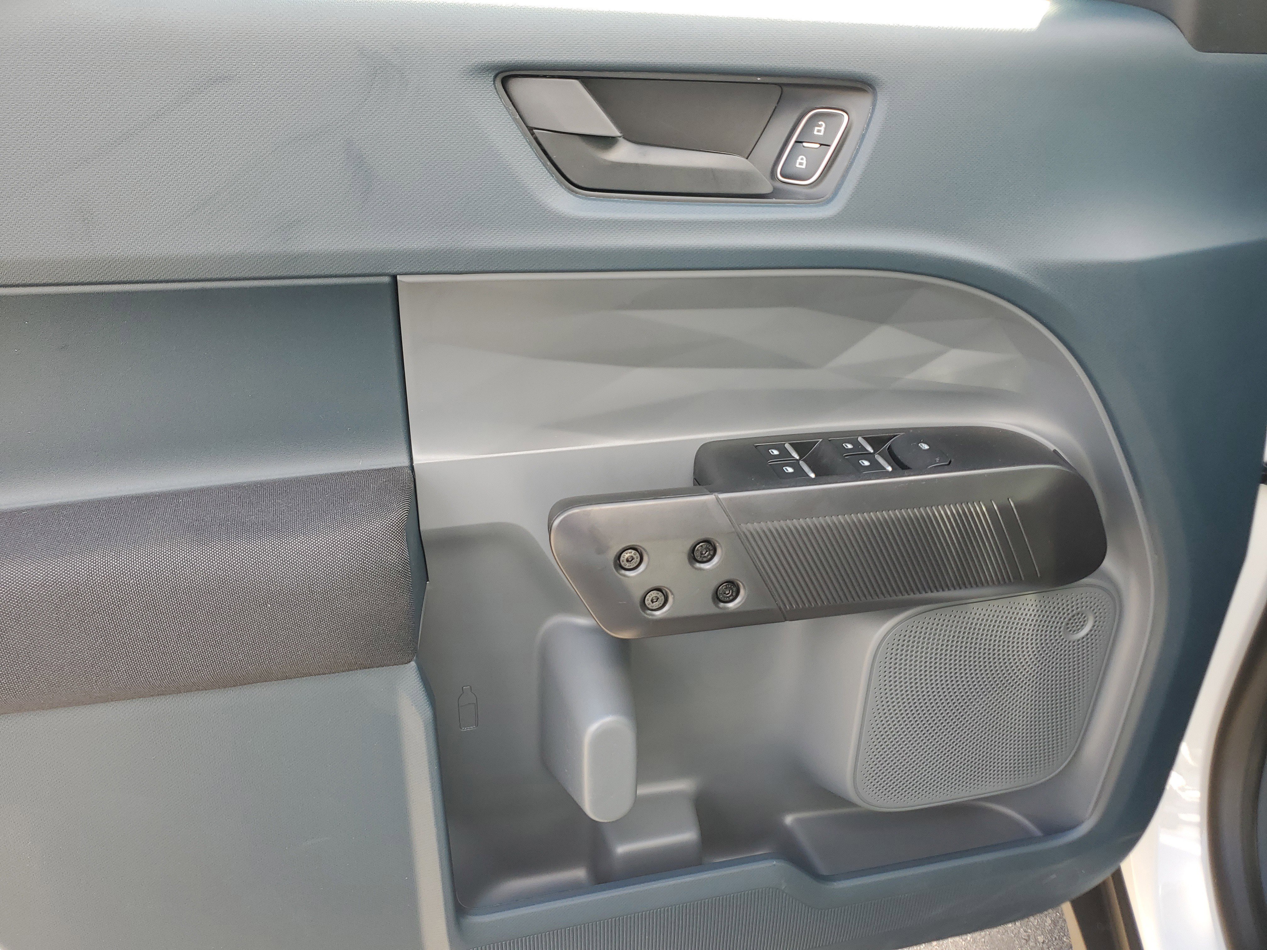 New 2026 Ford Maverick XL image 12