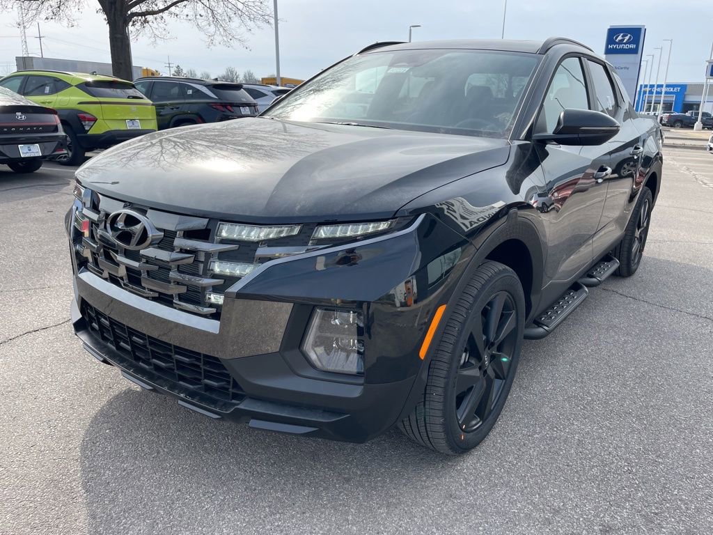 Used 2024 Hyundai Santa Cruz Night image 2