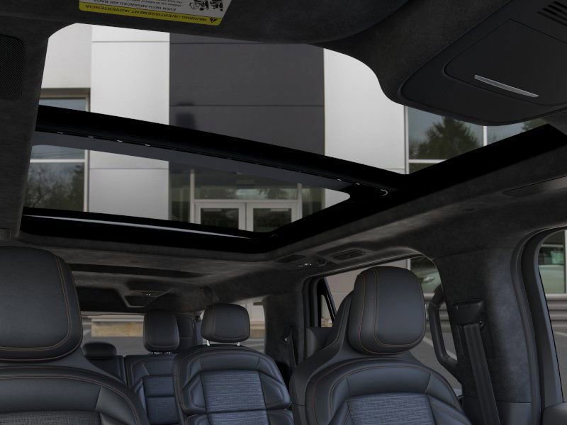 New 2025 Lincoln Navigator L Black Label image 22