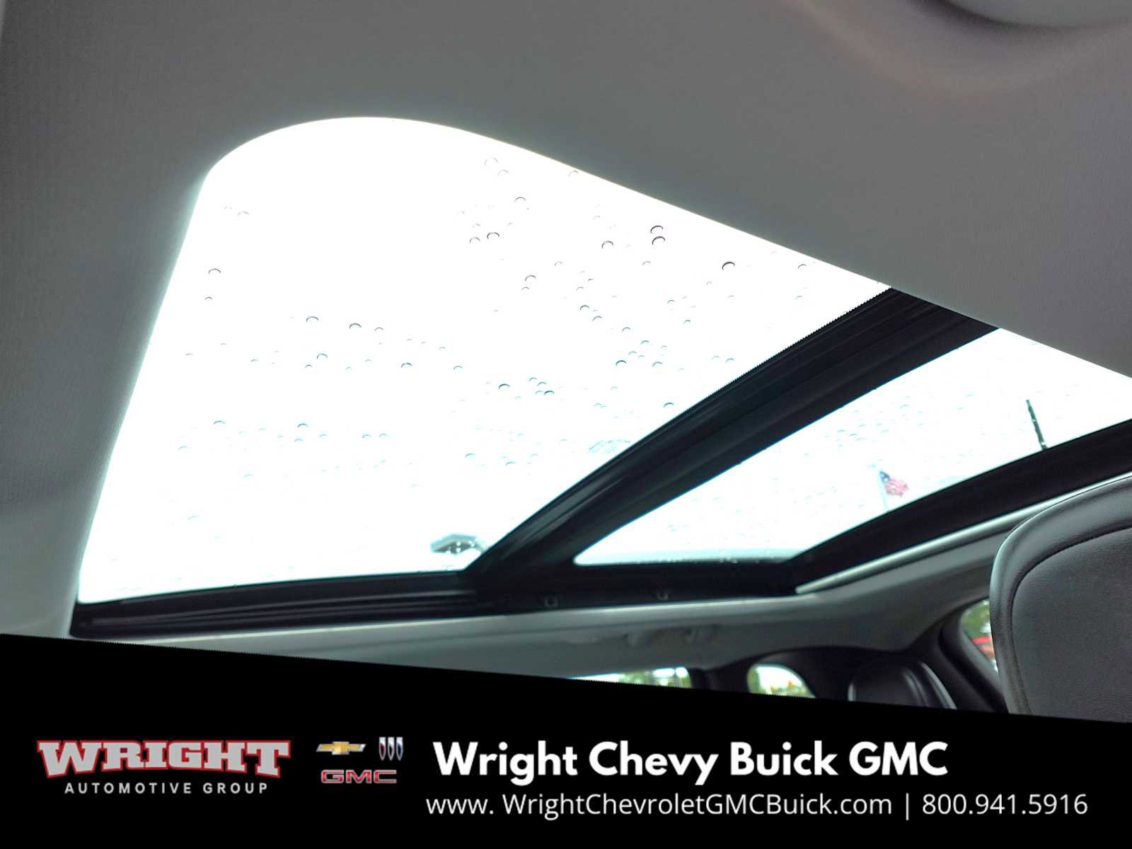 Used 2020 Jeep Cherokee Limited image 25