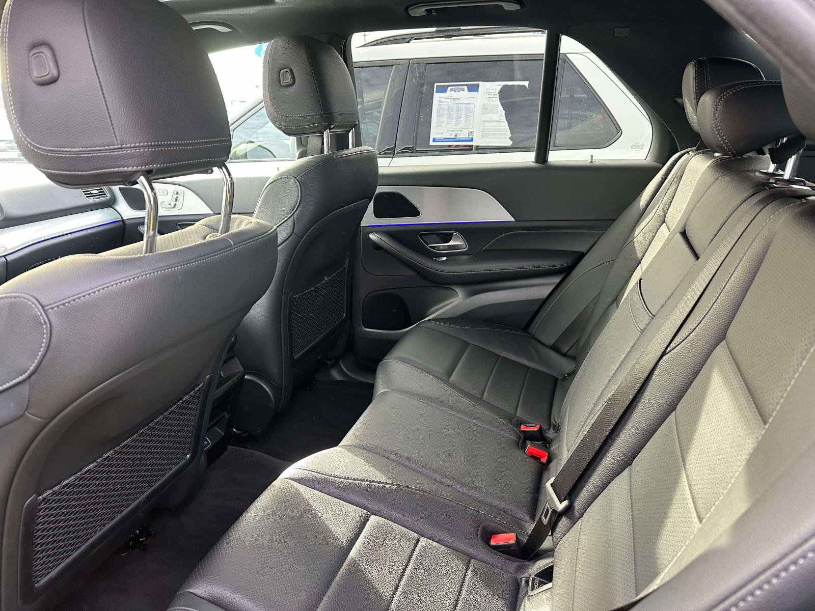 Used 2024 Mercedes-Benz GLE 450e GLE 450e Plug-In Hybrid 4MATIC image 9