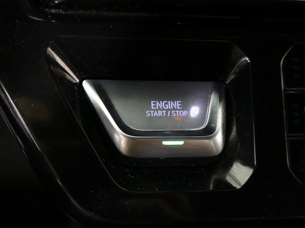 Used 2023 GMC Sierra 1500 AT4 w/ Technology Package AWD/4WD image 44