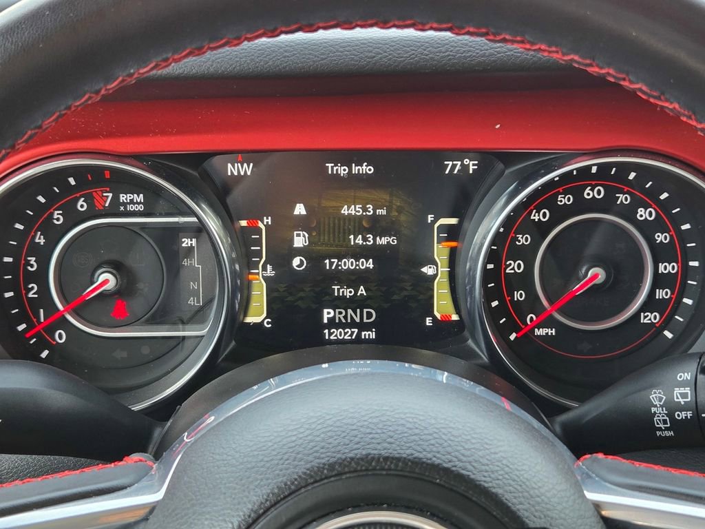 Used 2022 Jeep Wrangler Unlimited Rubicon w/ Xtreme Recon 35" Tire Package image 27