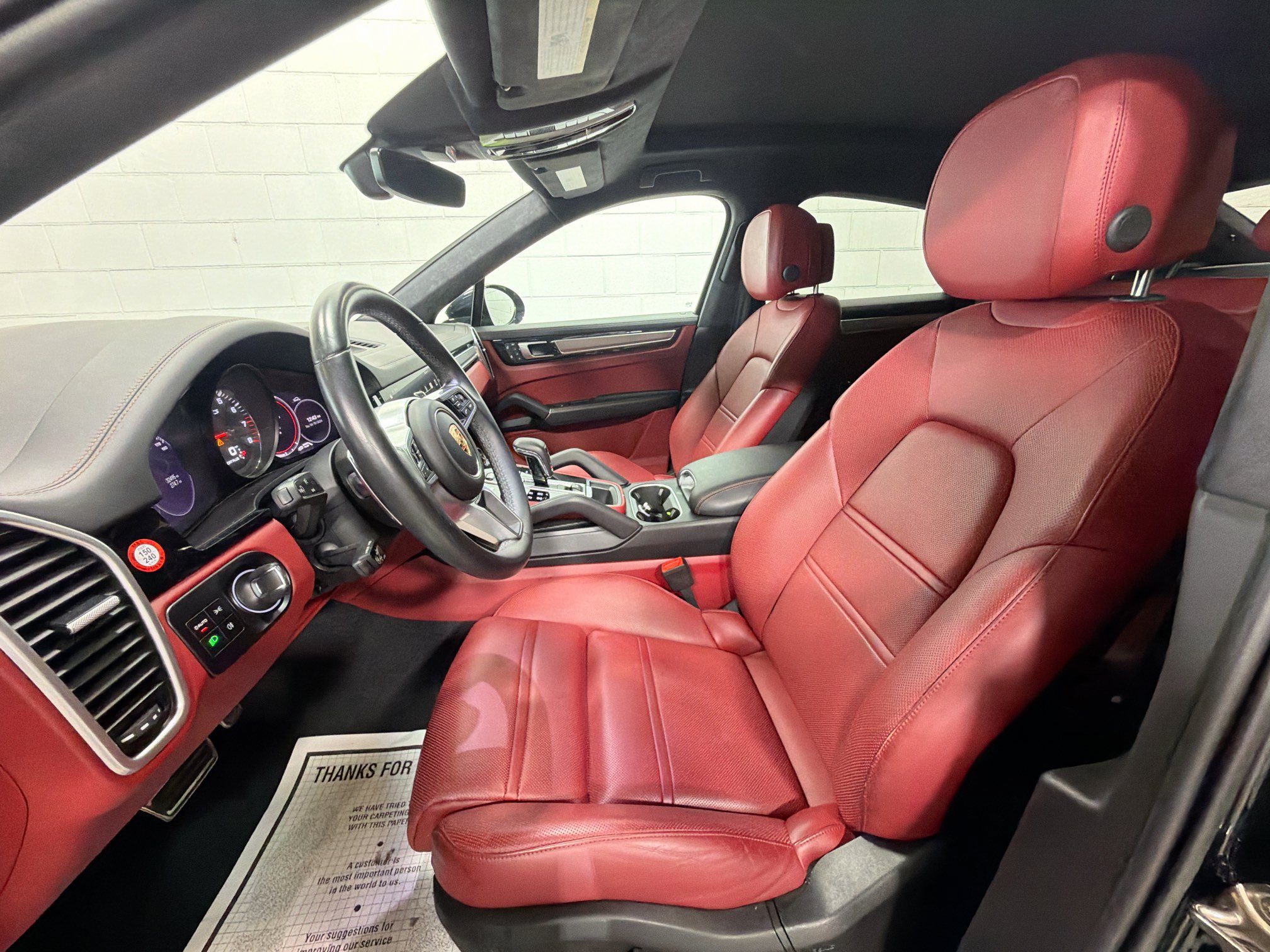 Certified 2023 Porsche Cayenne GTS AWD/4WD image 5
