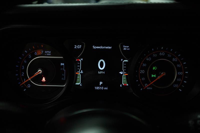 Used 2024 Jeep Wrangler Rubicon image 15