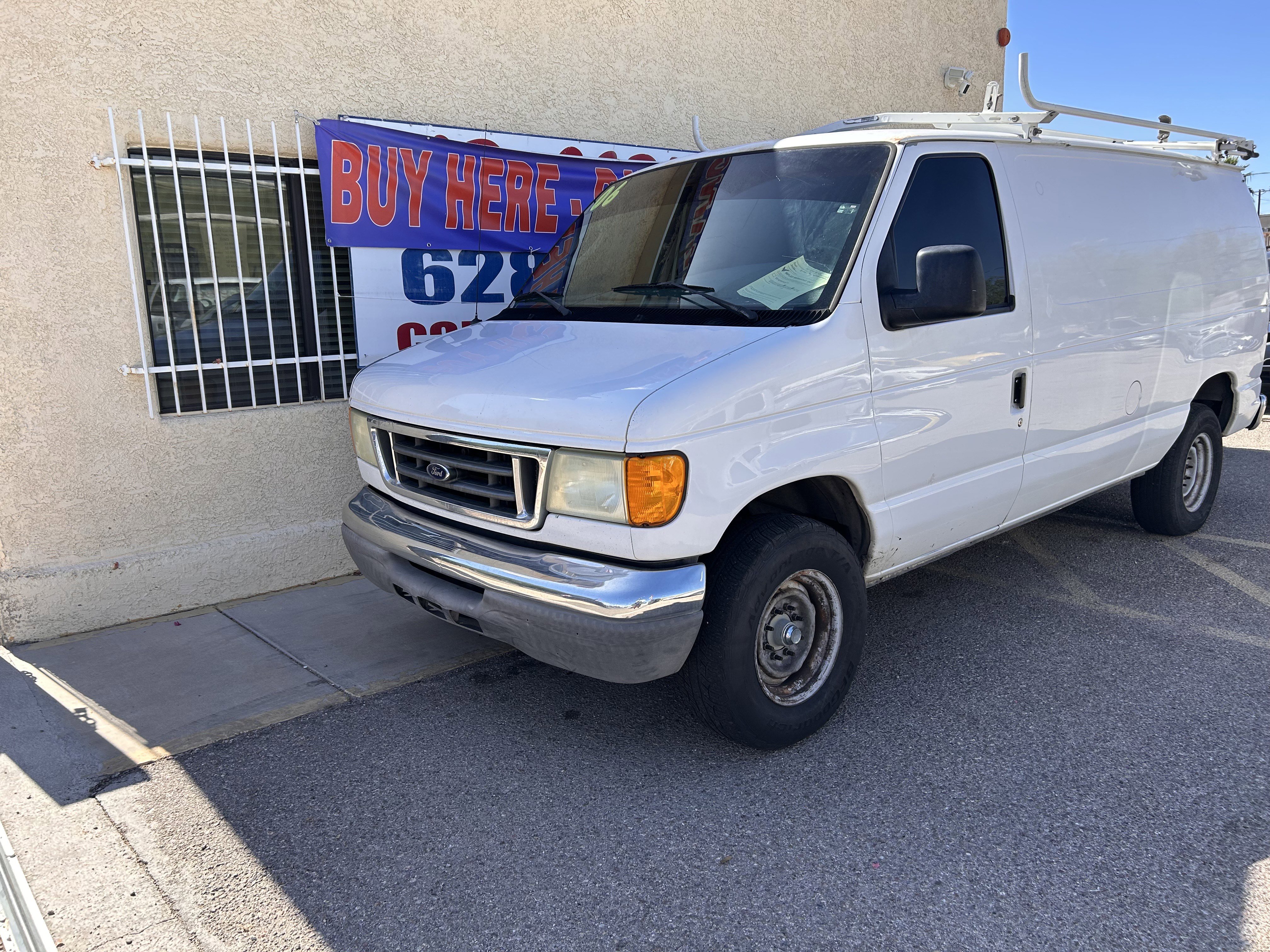 Used 2006 Ford E-250 and Econoline 250 RWD image 1