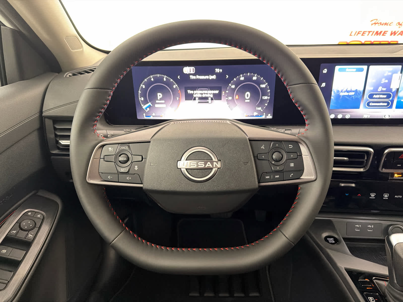 New 2026 Nissan Sentra SR w/ Floor Mat Package image 17