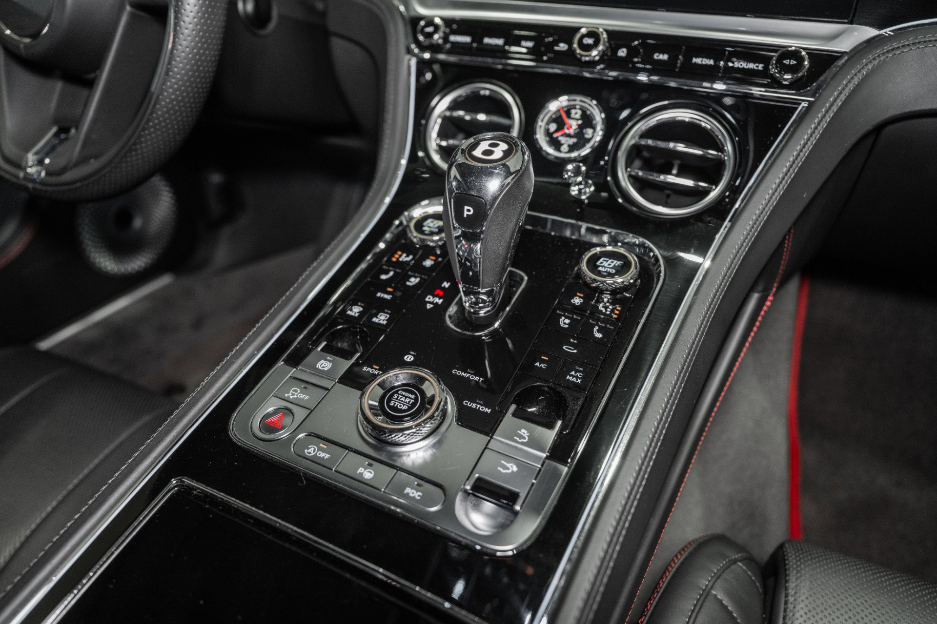 Used 2020 Bentley Continental GT image 33