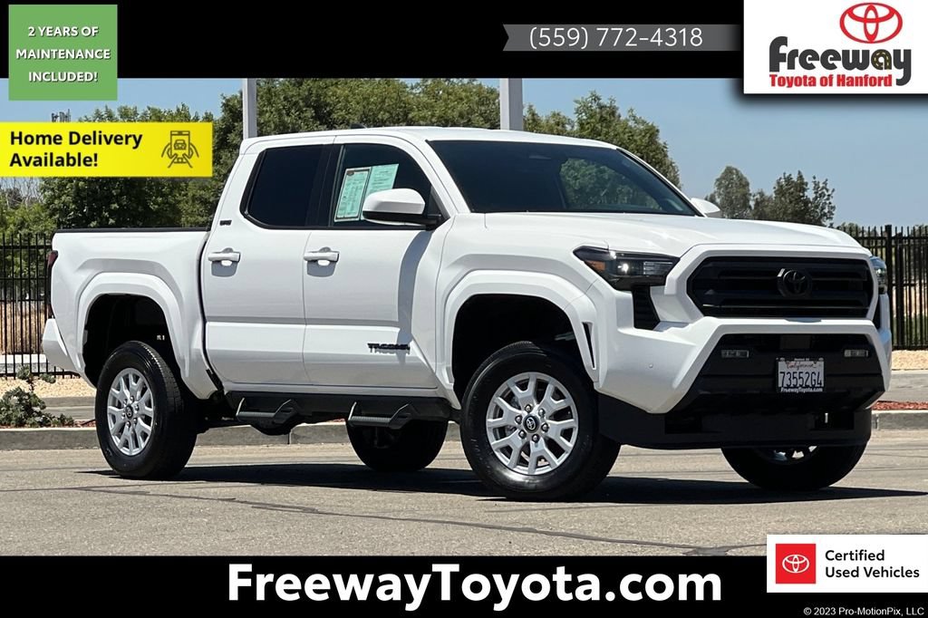 Certified 2025 Toyota Tacoma SR5 w/ SR5 Upgrade Package AWD/4WD image 1