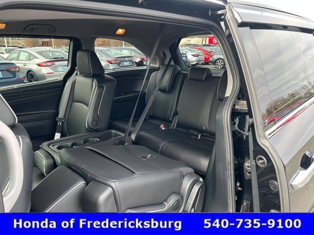 Certified 2023 Honda Odyssey Elite image 24
