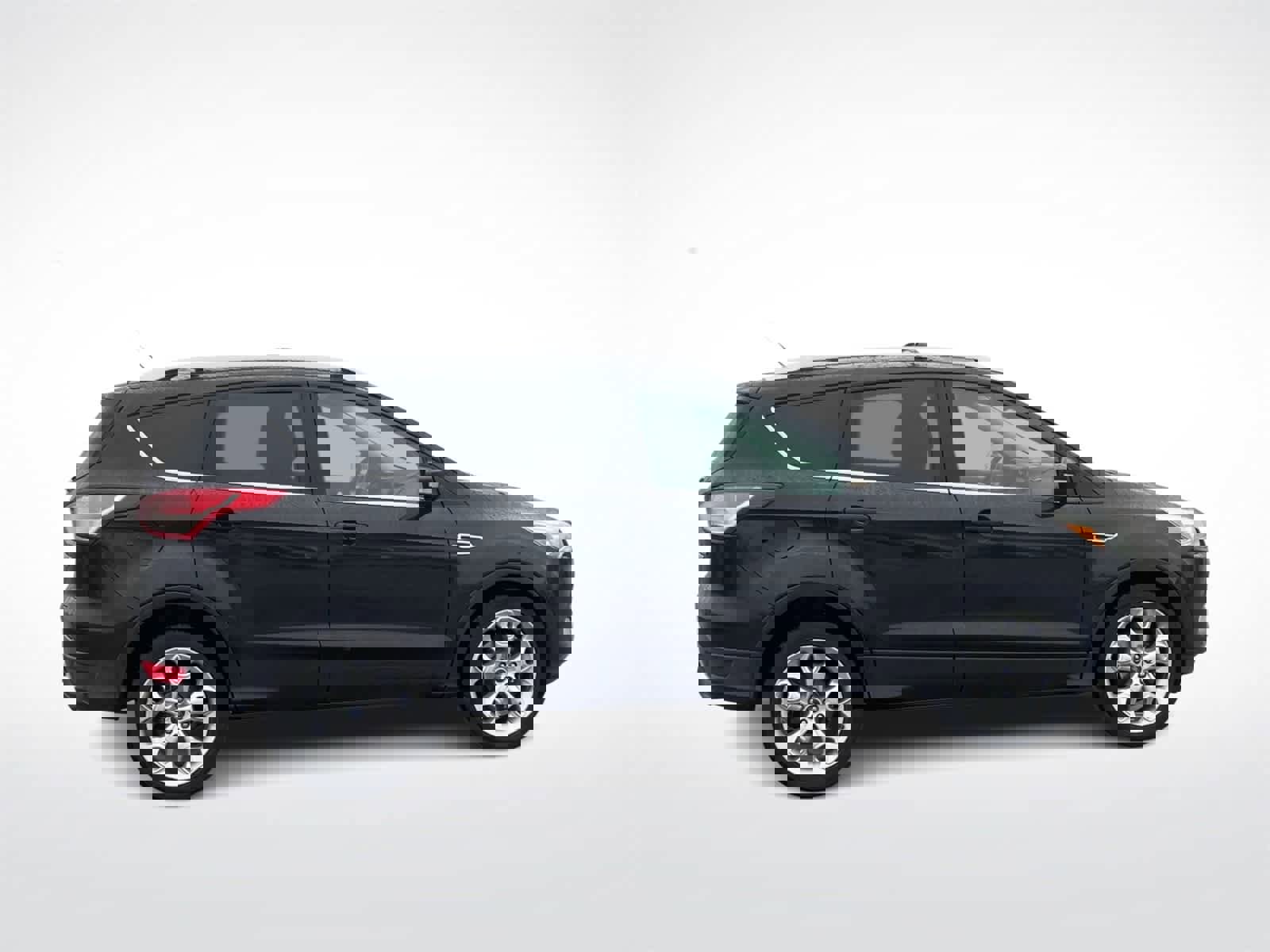 Used 2015 Ford Escape Titanium w/ Equipment Group 301A image 9