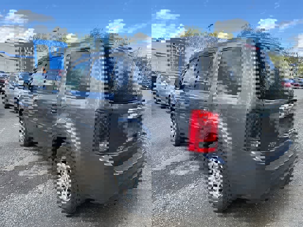 Used 2015 Honda Pilot LX image 23