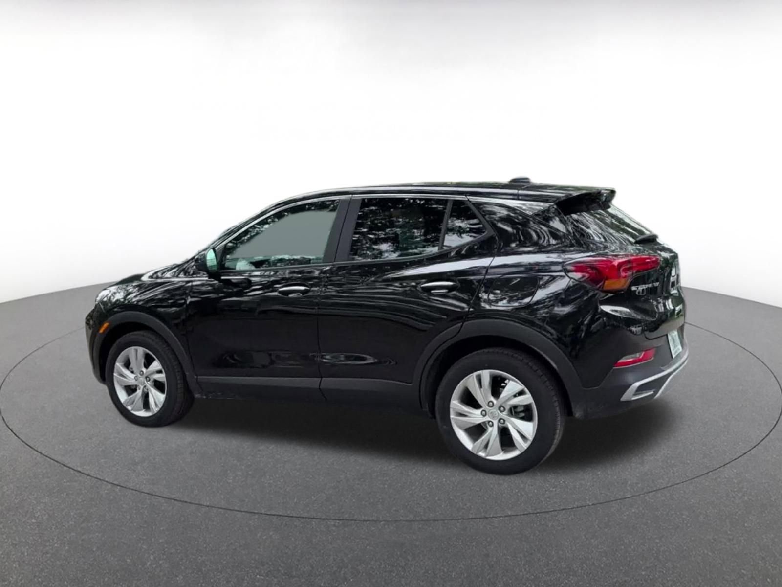 Used 2025 Buick Encore GX Preferred image 10