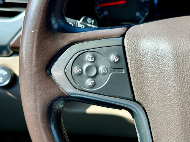 Used 2019 Chevrolet Suburban LT w/ Max Trailering Package image 17