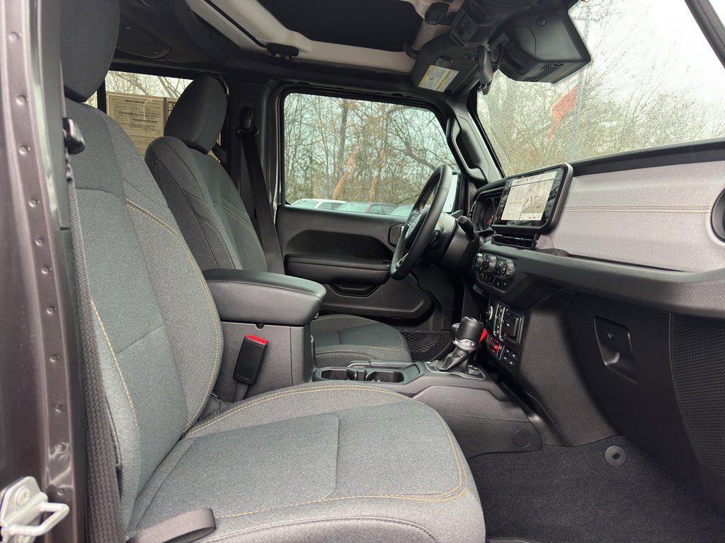 Used 2024 Jeep Wrangler Willys image 15