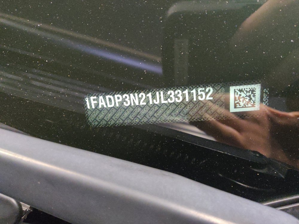 Used 2018 Ford Focus Titanium FWD image 33