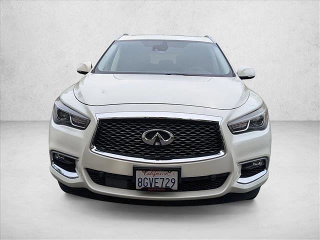 Used 2019 INFINITI QX60 Luxe w/ Essential Package image 2