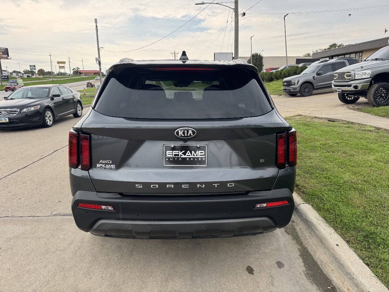 Used 2021 Kia Sorento S AWD/4WD image 4