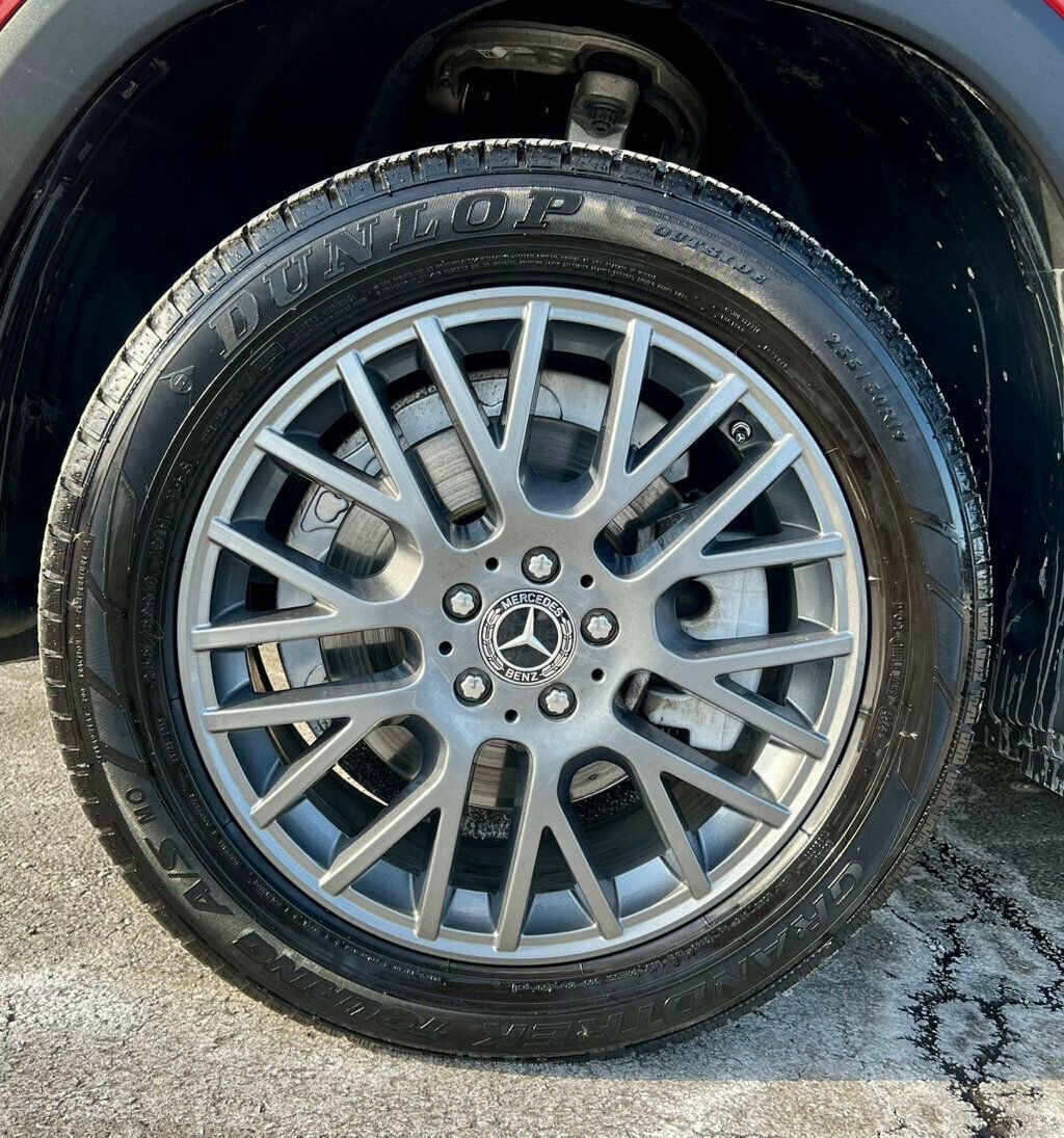 Used 2021 Mercedes-Benz GLE 350 4MATIC image 33