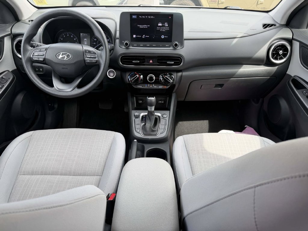 Certified 2023 Hyundai Kona SEL AWD/4WD image 14