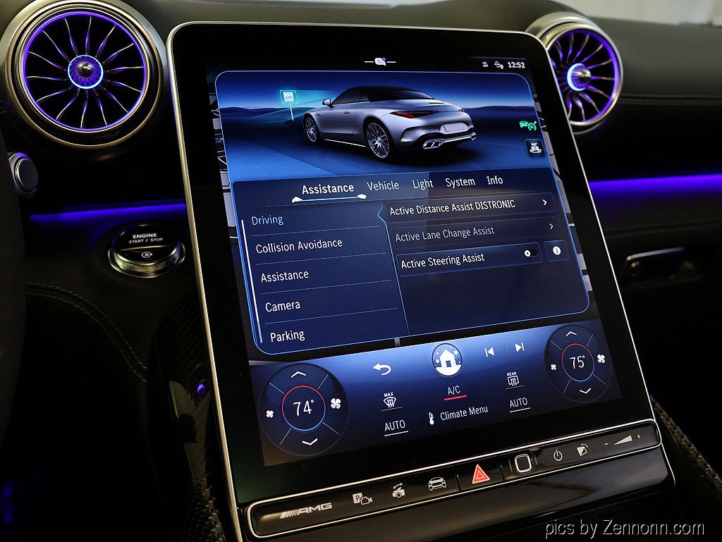 Used 2024 Mercedes-Benz SL 55 AMG 4MATIC image 22