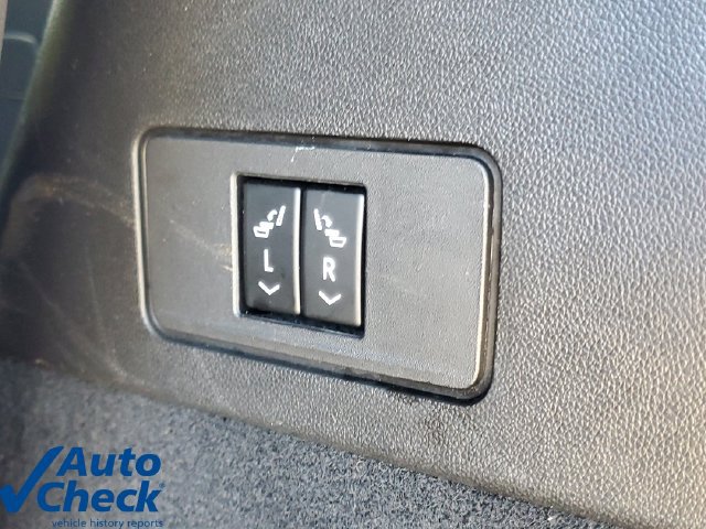 Used 2024 Cadillac XT6 Luxury FWD image 12