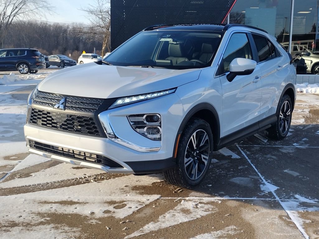 New 2026 Mitsubishi Eclipse Cross SE image 1