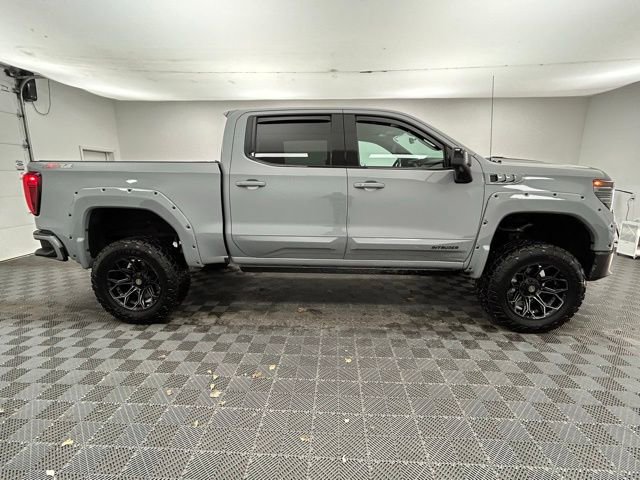Used 2025 GMC Sierra 1500 AT4 w/ Technology Package image 16
