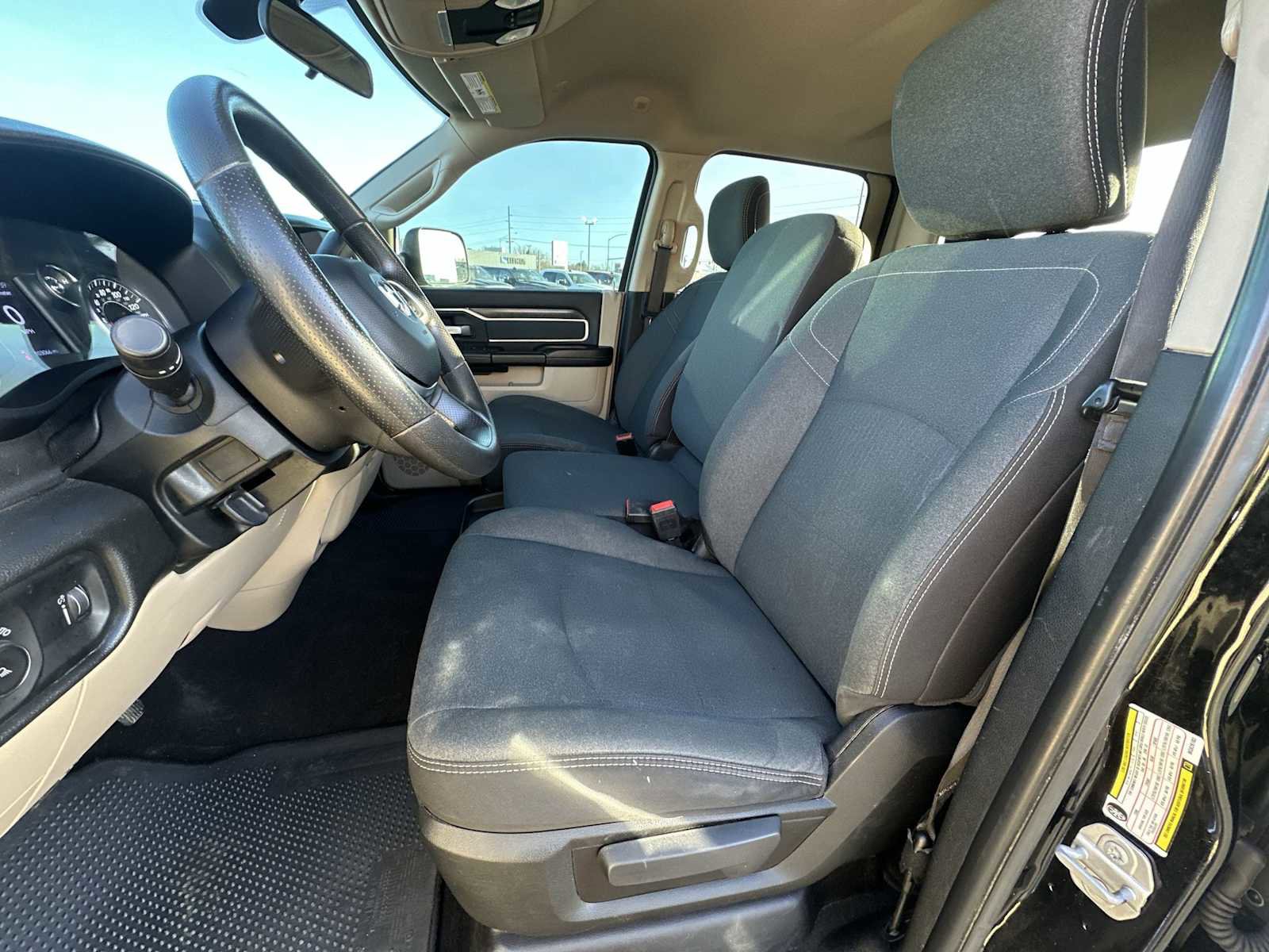 Used 2021 RAM 2500 Big Horn image 13