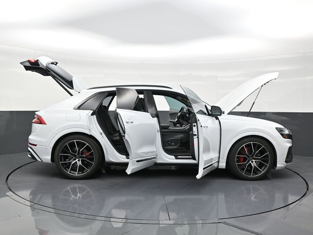 Used 2023 Audi SQ8 Prestige w/ Prestige Package image 30