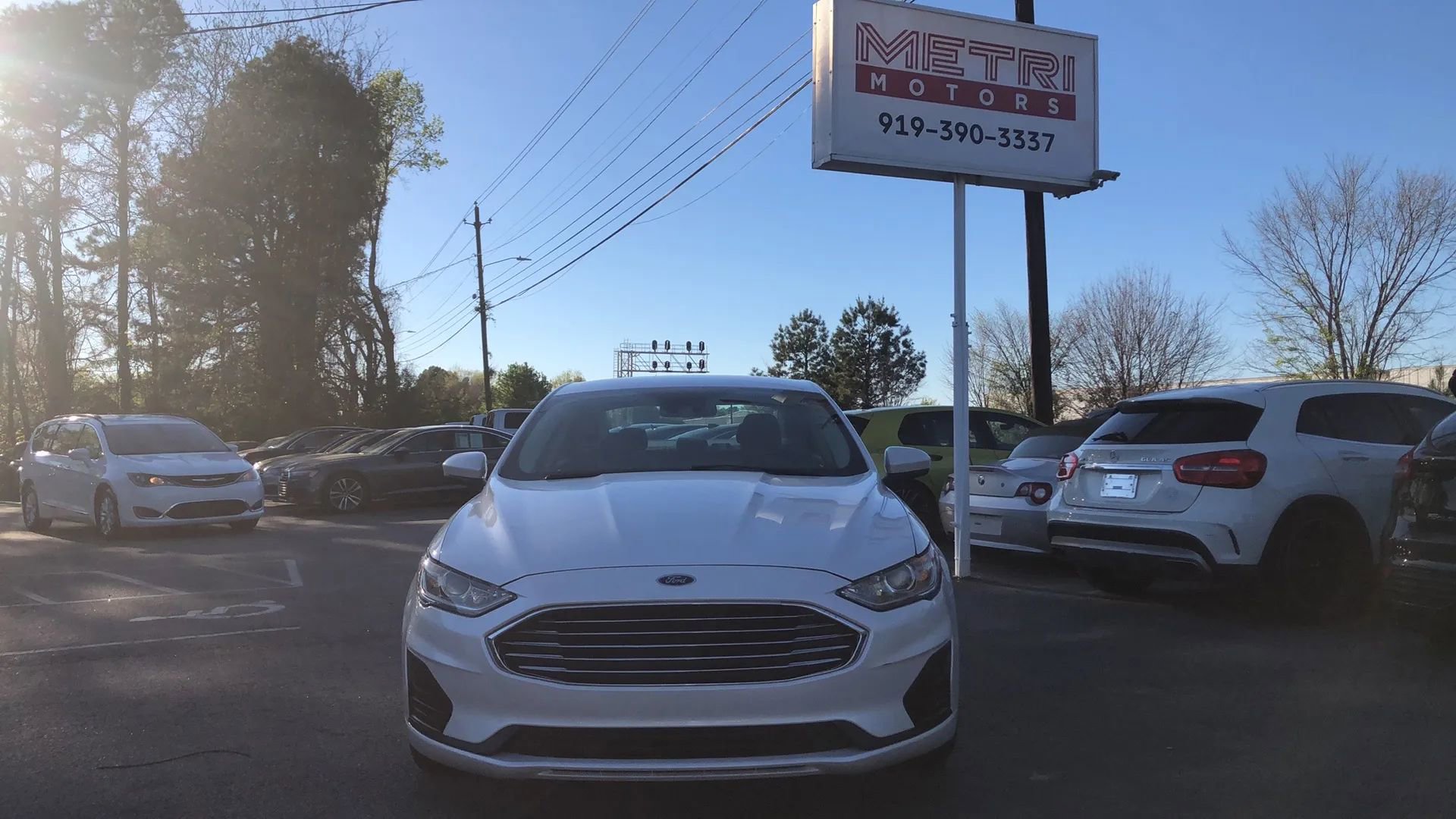 Used 2020 Ford Fusion SE FWD image 6
