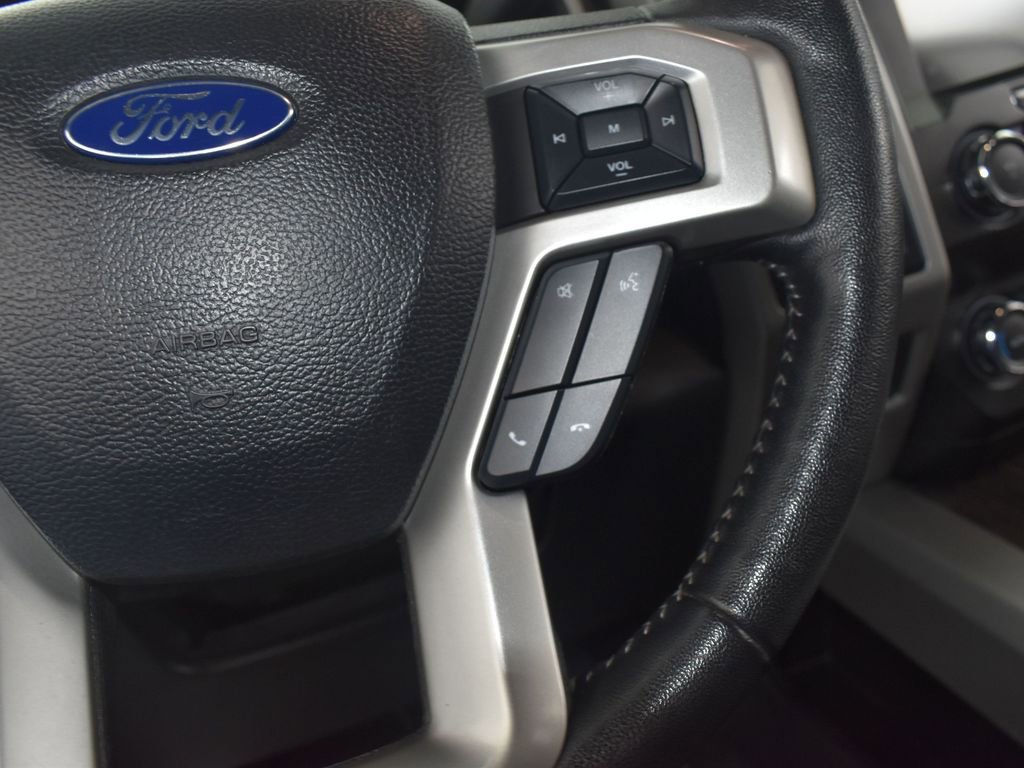 Certified 2020 Ford F350 Lariat w/ Lariat Value Package image 12