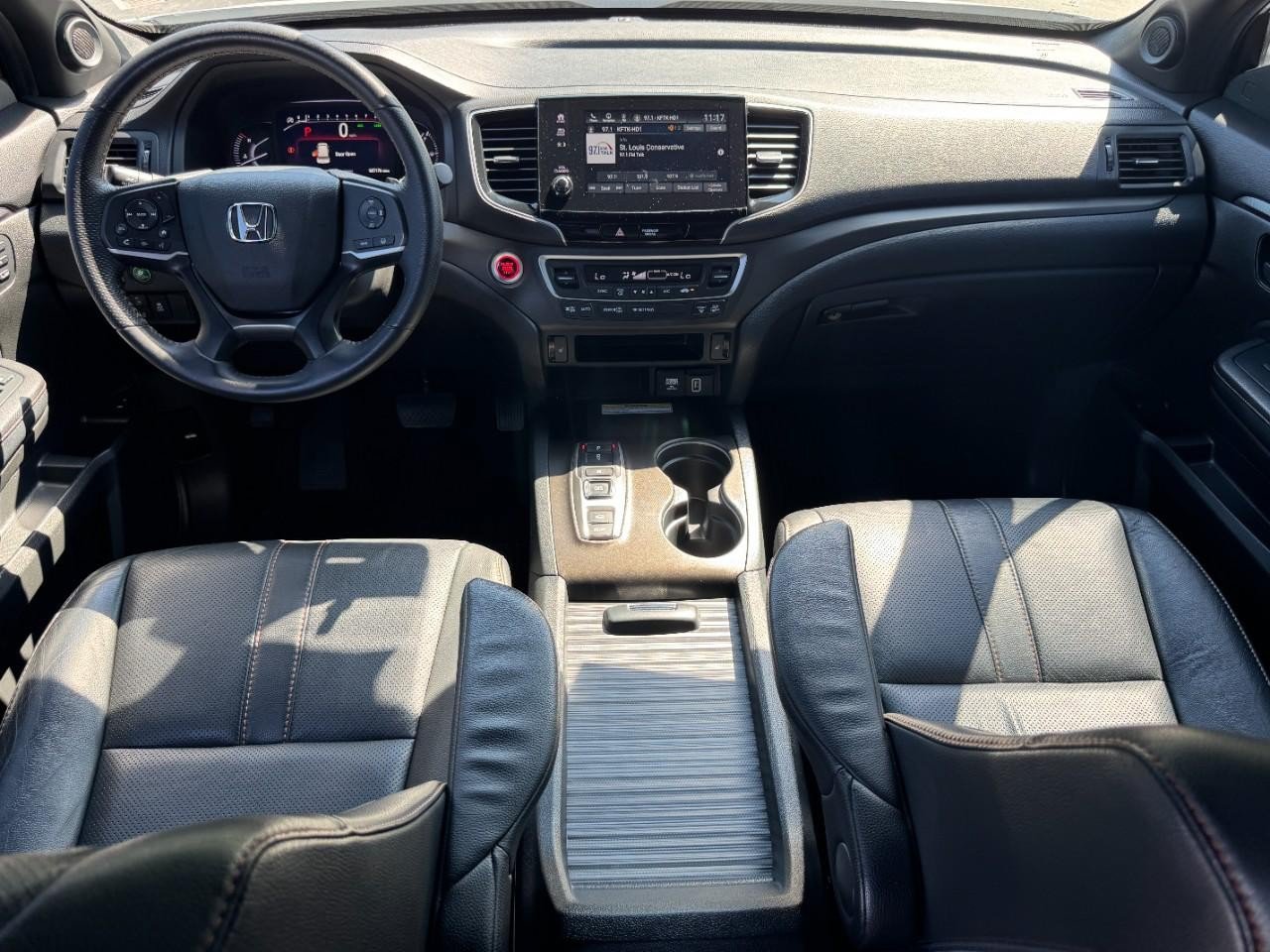 Certified 2023 Honda Passport TrailSport image 14