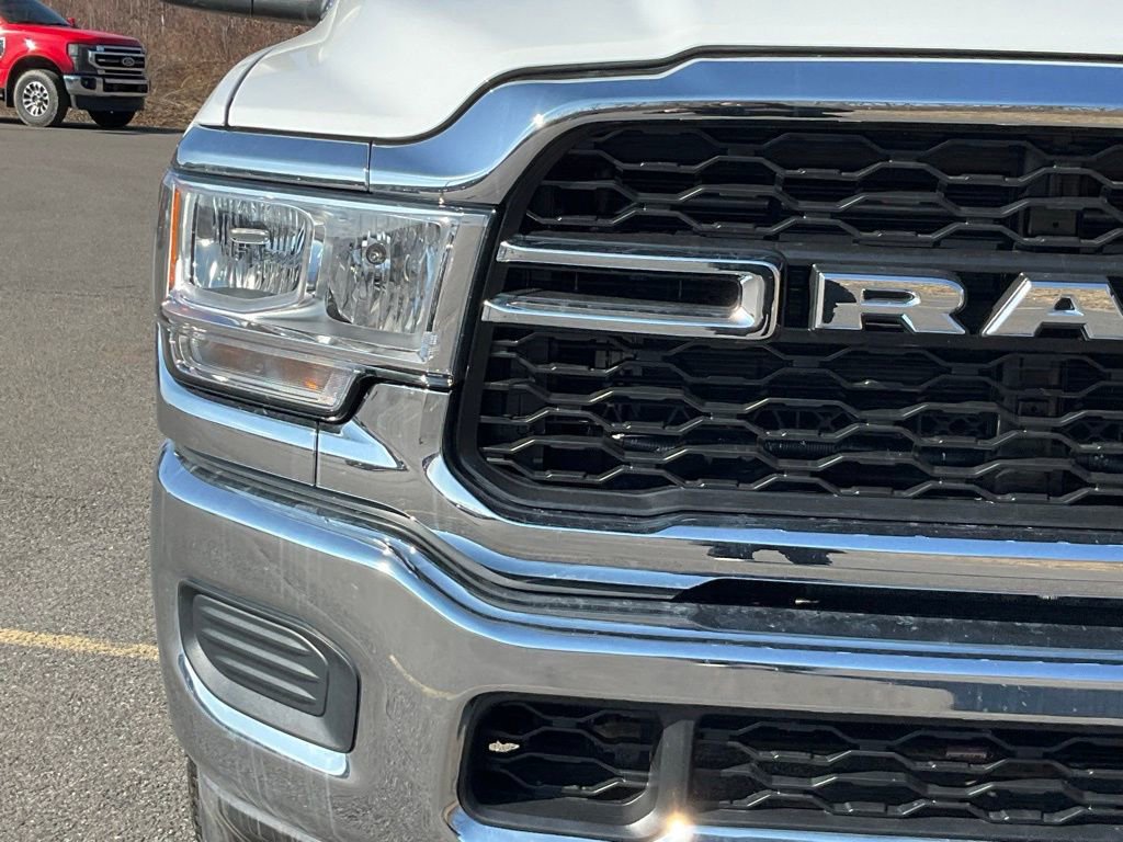Used 2024 RAM 2500 Tradesman w/ Chrome Appearance Group image 2