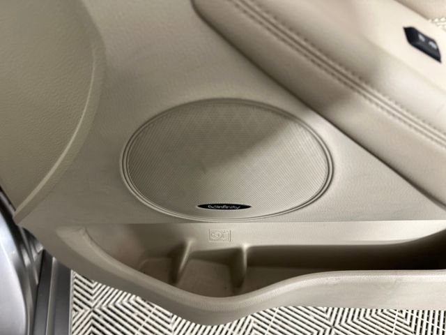 Used 2014 Kia Cadenza Premium w/ Luxury Package image 28