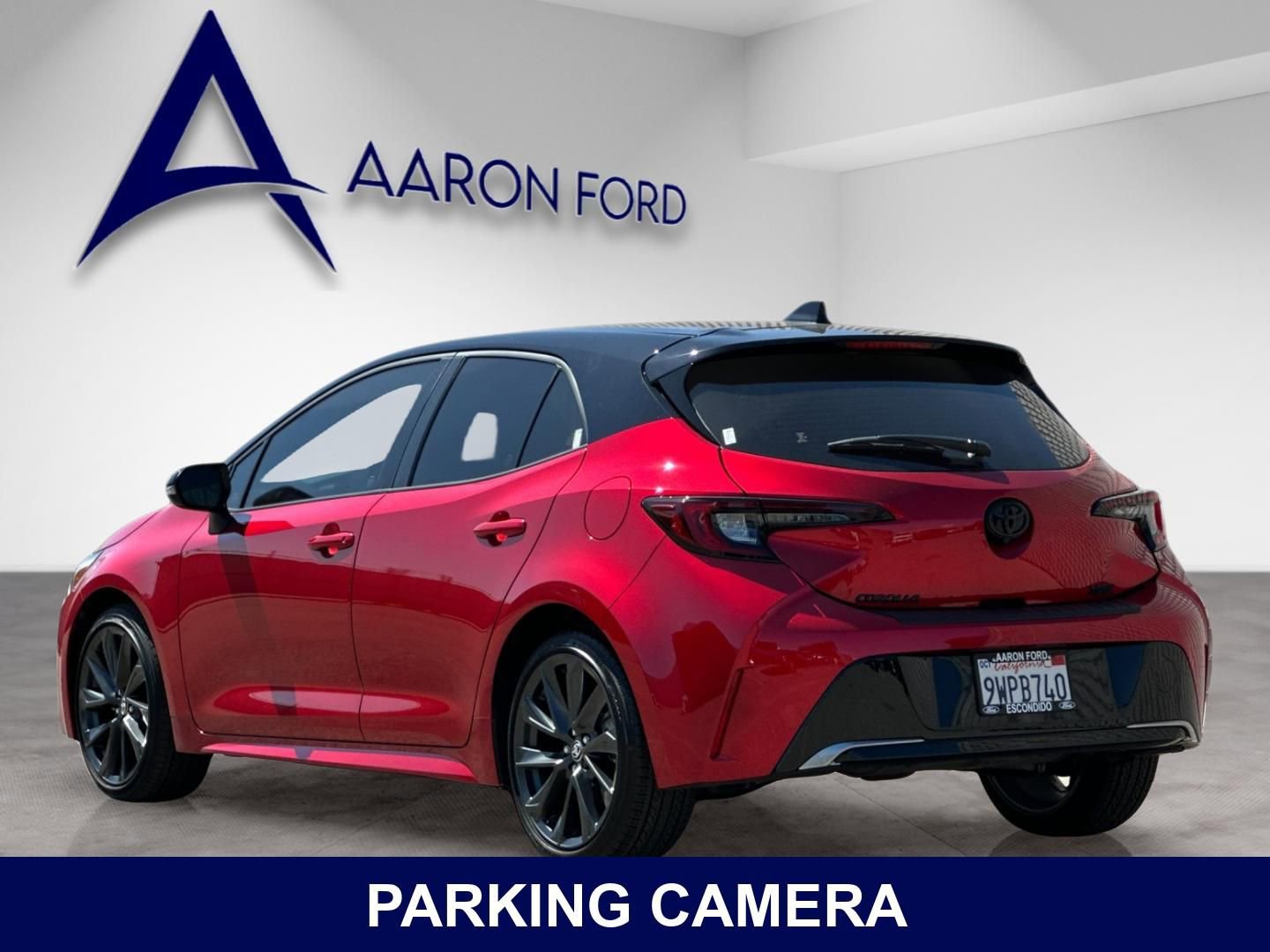 Used 2025 Toyota Corolla XSE FWD image 4