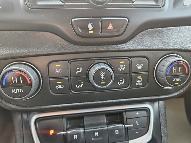 Used 2022 GMC Terrain SLE w/ Driver Convenience Package image 33