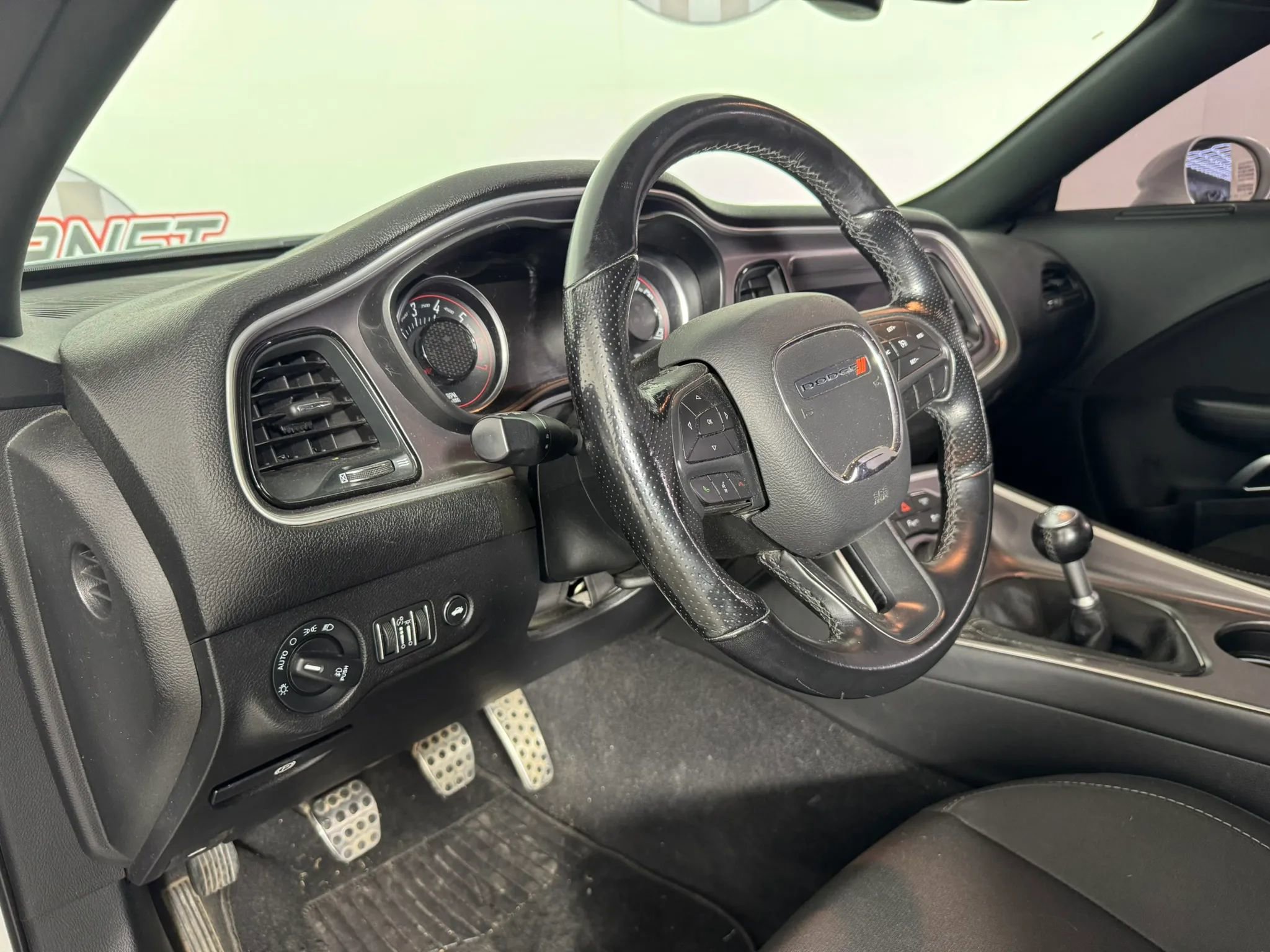 Used 2019 Dodge Challenger R/T image 10