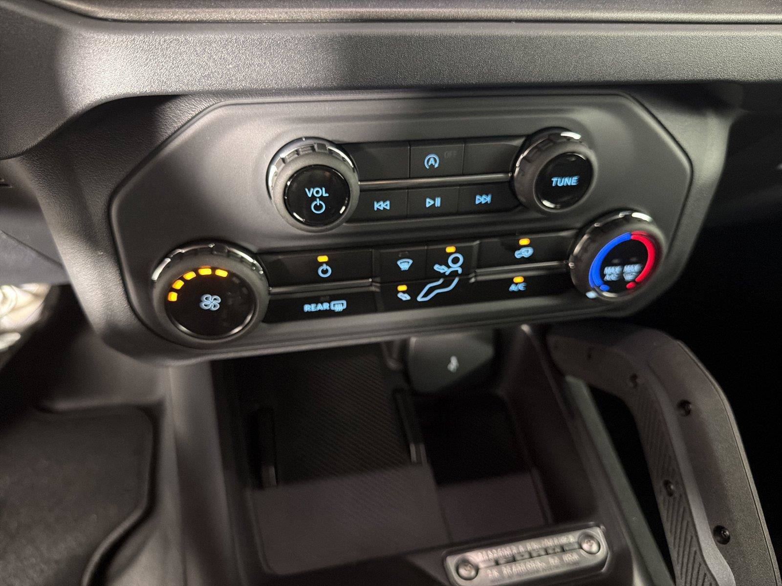 New 2026 Ford Bronco Big Bend w/ Black Diamond Package AWD/4WD image 26