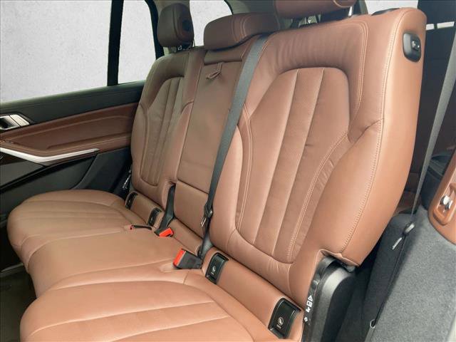 Used 2020 BMW X7 xDrive40i w/ Premium Package image 19
