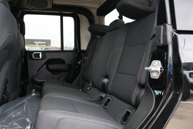 New 2026 Jeep Gladiator Sport image 8