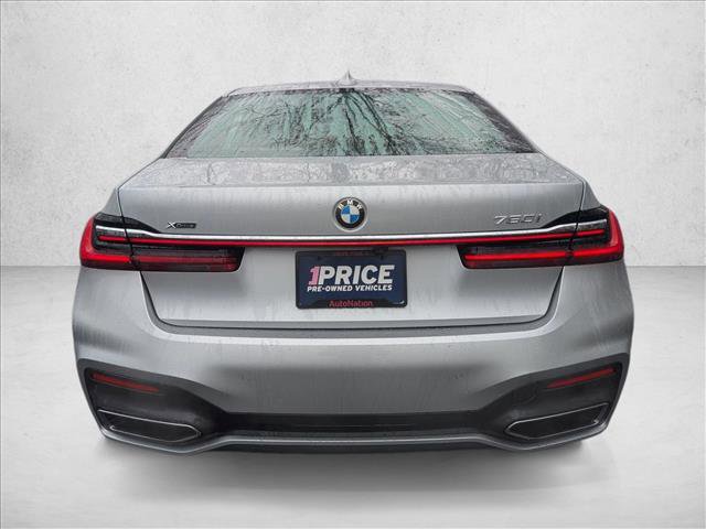 Used 2020 BMW 750i xDrive w/ Executive Package image 7