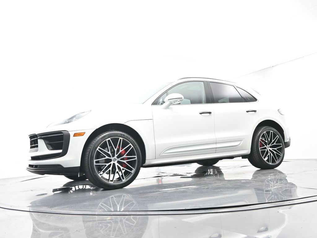 Certified 2023 Porsche Macan S AWD/4WD image 47