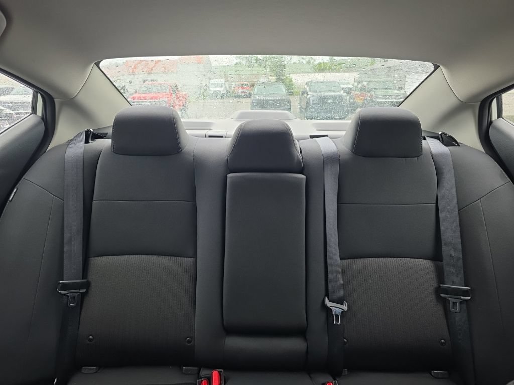 Used 2025 Nissan Altima 2.5 SV FWD image 28